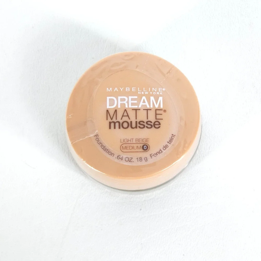 Maybelline Dream Matte Mousse Foundation LIGHT BEIGE MEDIUM 0 Sealed Deadstock